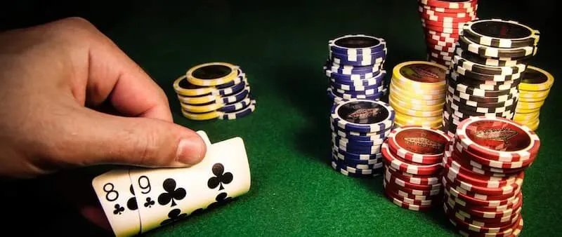 Linh hoạt trong đọc bài khi cược Poker để có được thành công